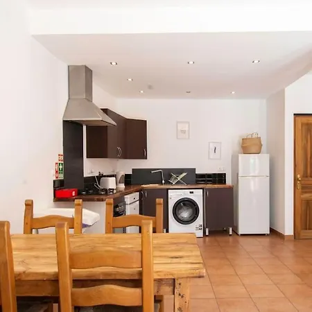 Style Duplex * Λάγος